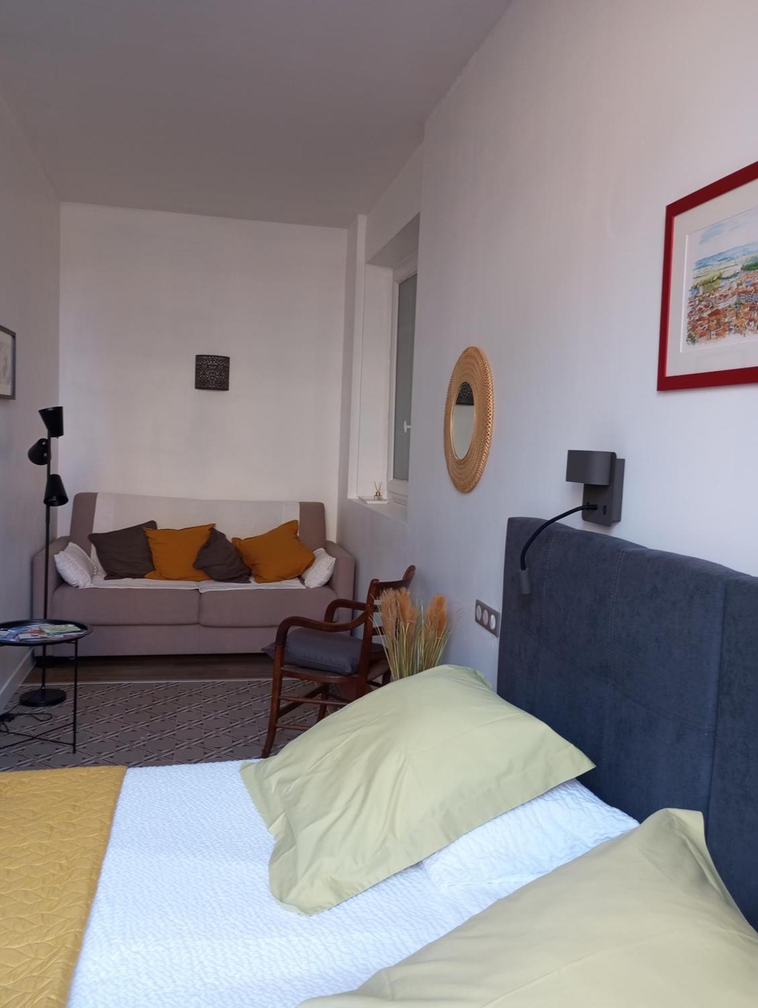 Chambre D'Hotes Pmr Hildegarde Муасак Екстер'єр фото