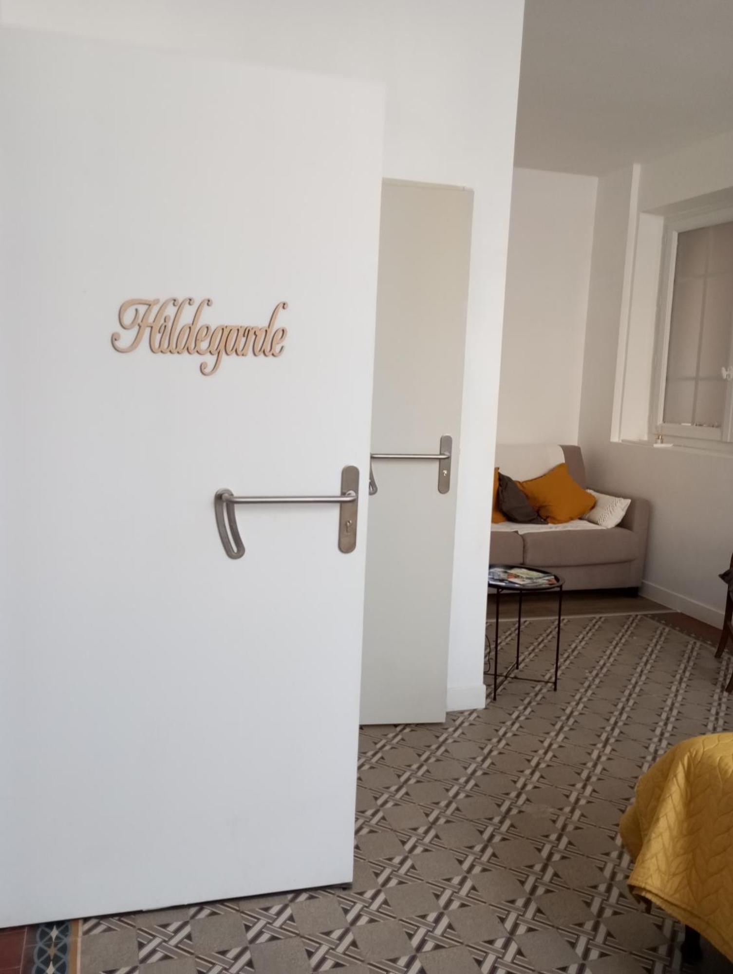 Chambre D'Hotes Pmr Hildegarde Муасак Екстер'єр фото